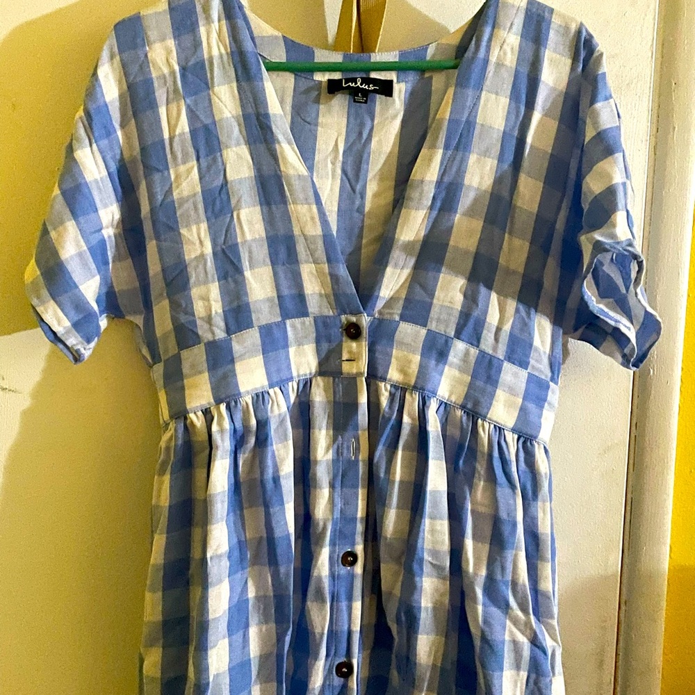 Lulus large cute picnic dress perfect for spring